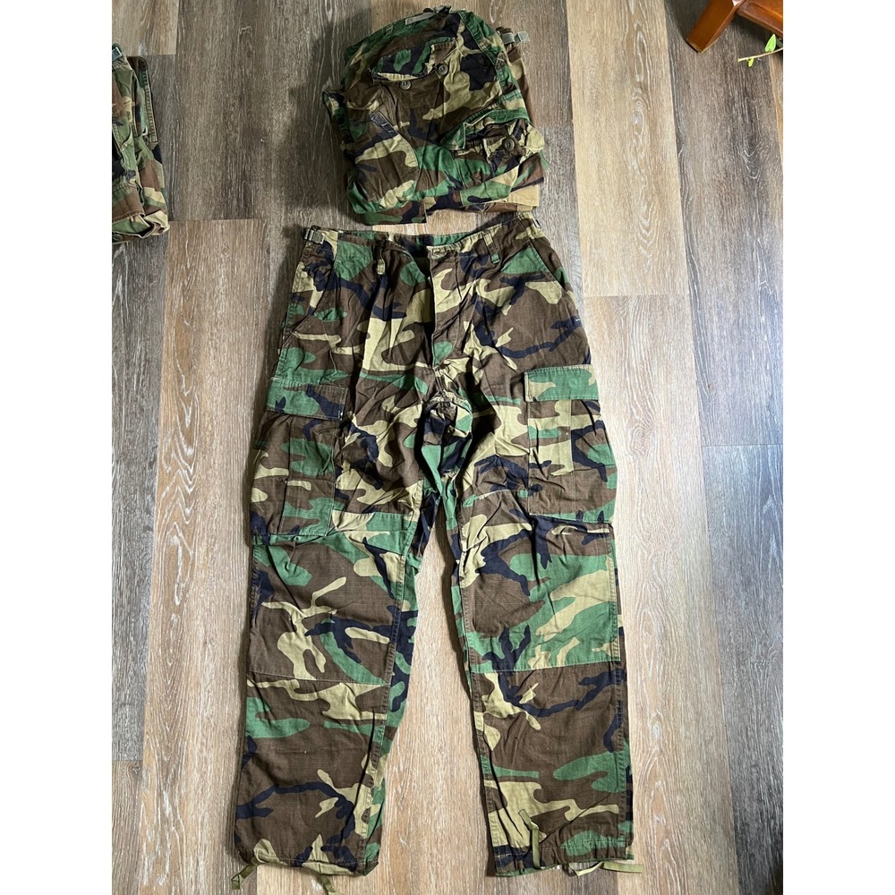 Vintage US Military Woodland Camo BDU Cargo Pants Medium Short 8415-01-184-1350